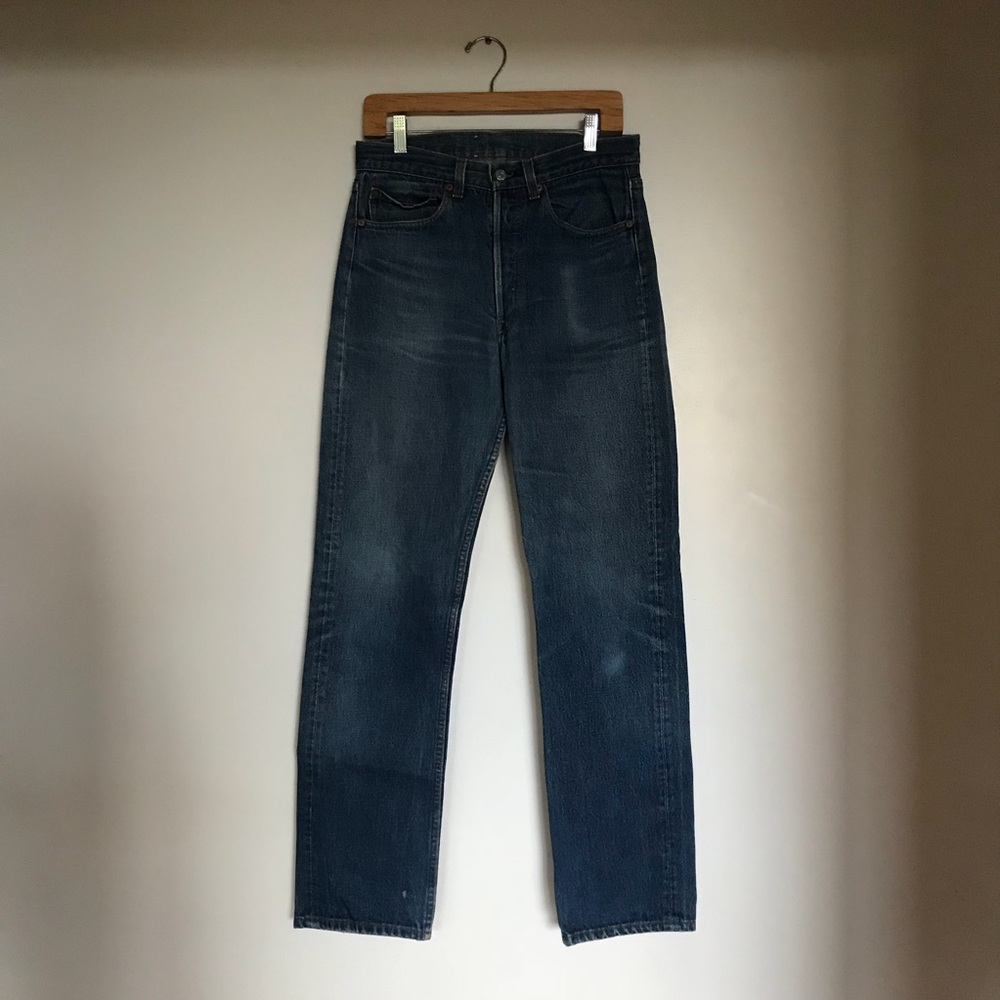 Levi’s mom jeans